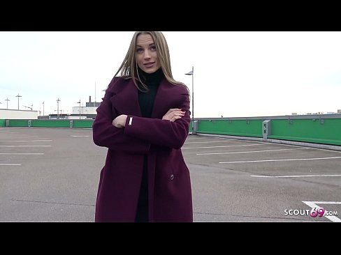 ❤️ GERMANA SCOUT ESTAS REVĜO tuŝanta ŜTALON, PARKOJN TELTALALE KAJ SEXYA POR MONO ❤️ Bonega porno ĉe eo.xxxbunker.ru ❌