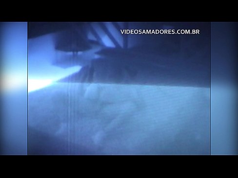 ❤️ Edzo filmas edzinon fikan najbaron kaj malkovras ke li estas kornulo ❤️ Bonega porno ĉe eo.xxxbunker.ru ❌